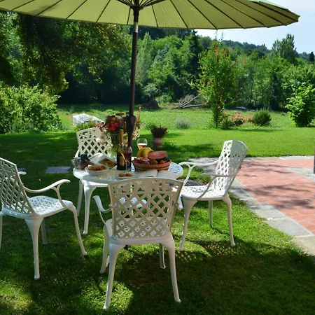 A'loro Bed & Breakfast 3*